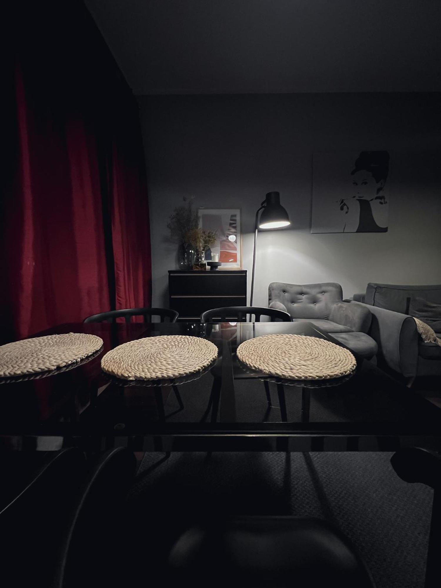 Apartament Na Chlodnej | The High Street 수바우키 외부 사진